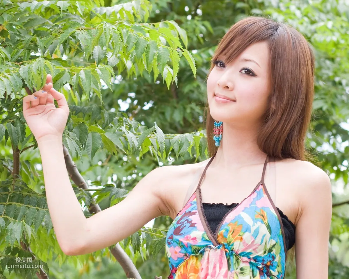Mikako/張凱潔《昨日世界》外拍寫真集 30