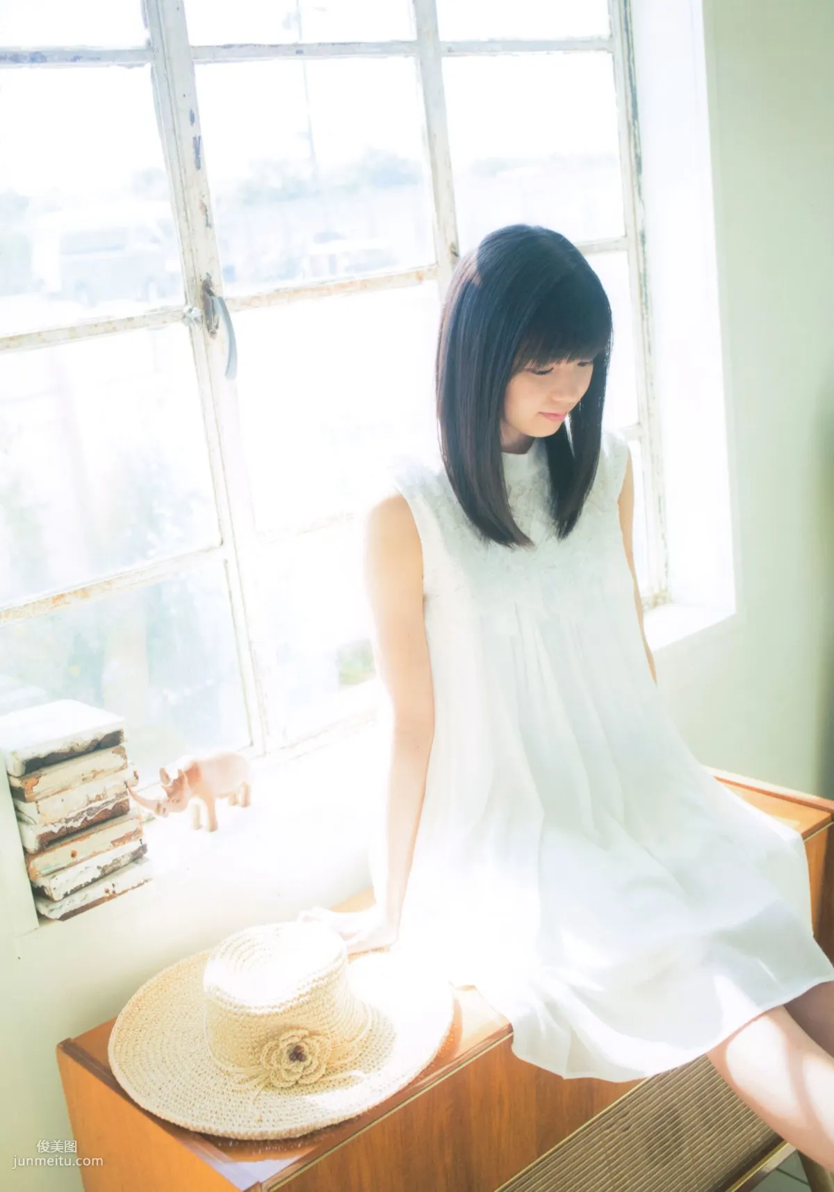 浜浦彩乃《Kobushi Factory 浜浦彩乃》 [PB写真集] 5
