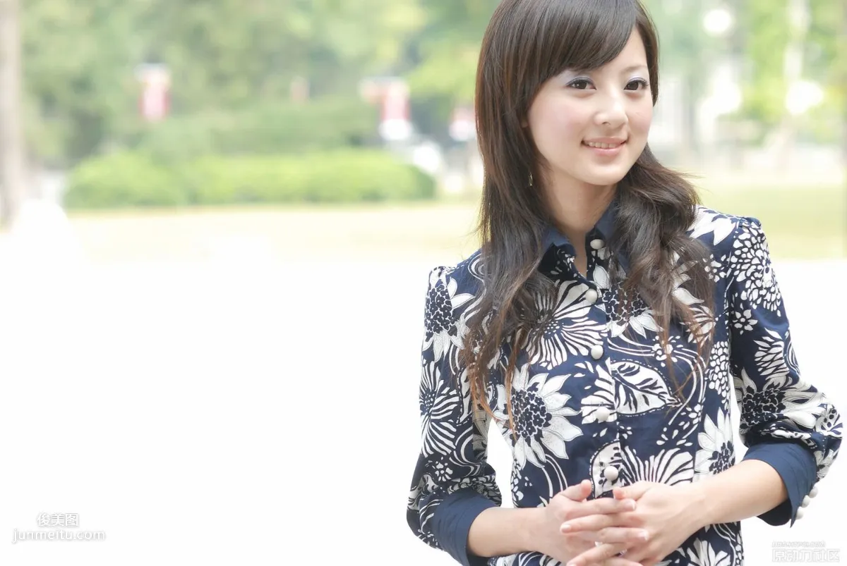 果子MM/Mikako《出道第一拍》写真集3