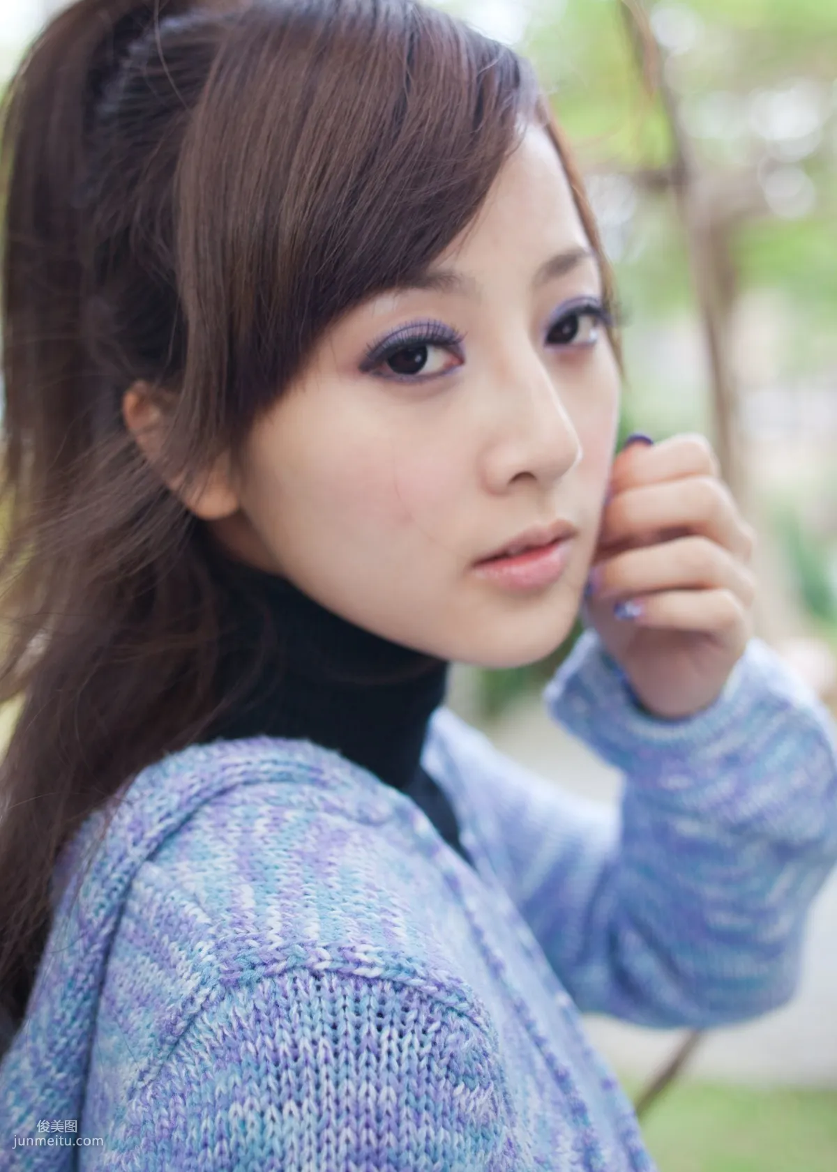 Mikako, Shuangxi Park + Indigenous Park Part I Photo Set photo 16