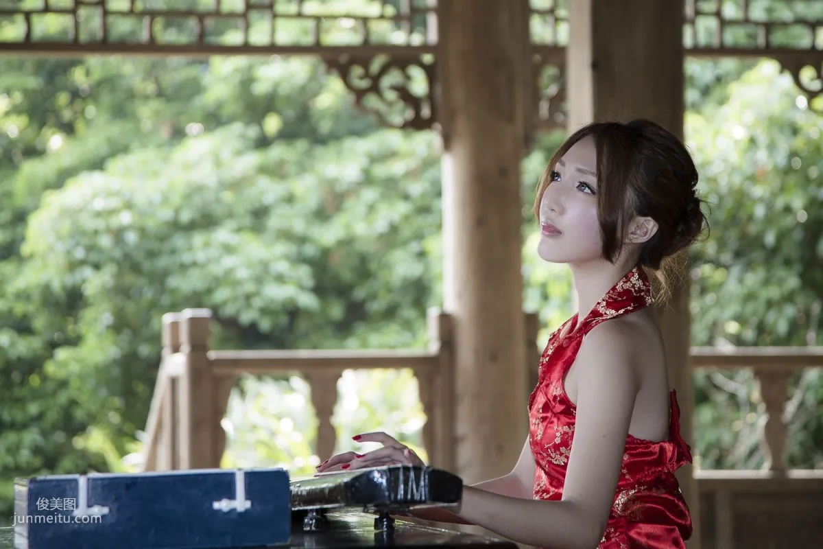Taiwan Goddess Syuan Zhao Yun, Zhishan Garden Outdoor Photo Set photo 8