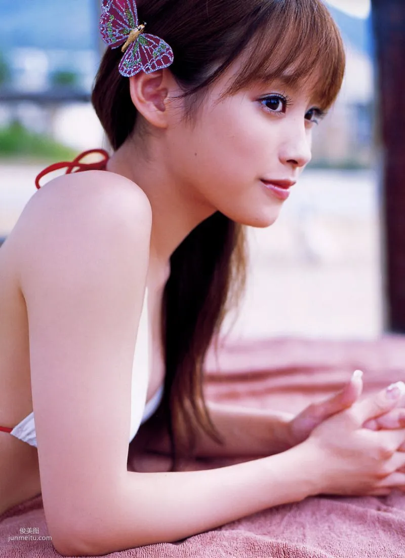Ai Takahashi 高橋愛《Love Hello》 [PB寫真集] 38