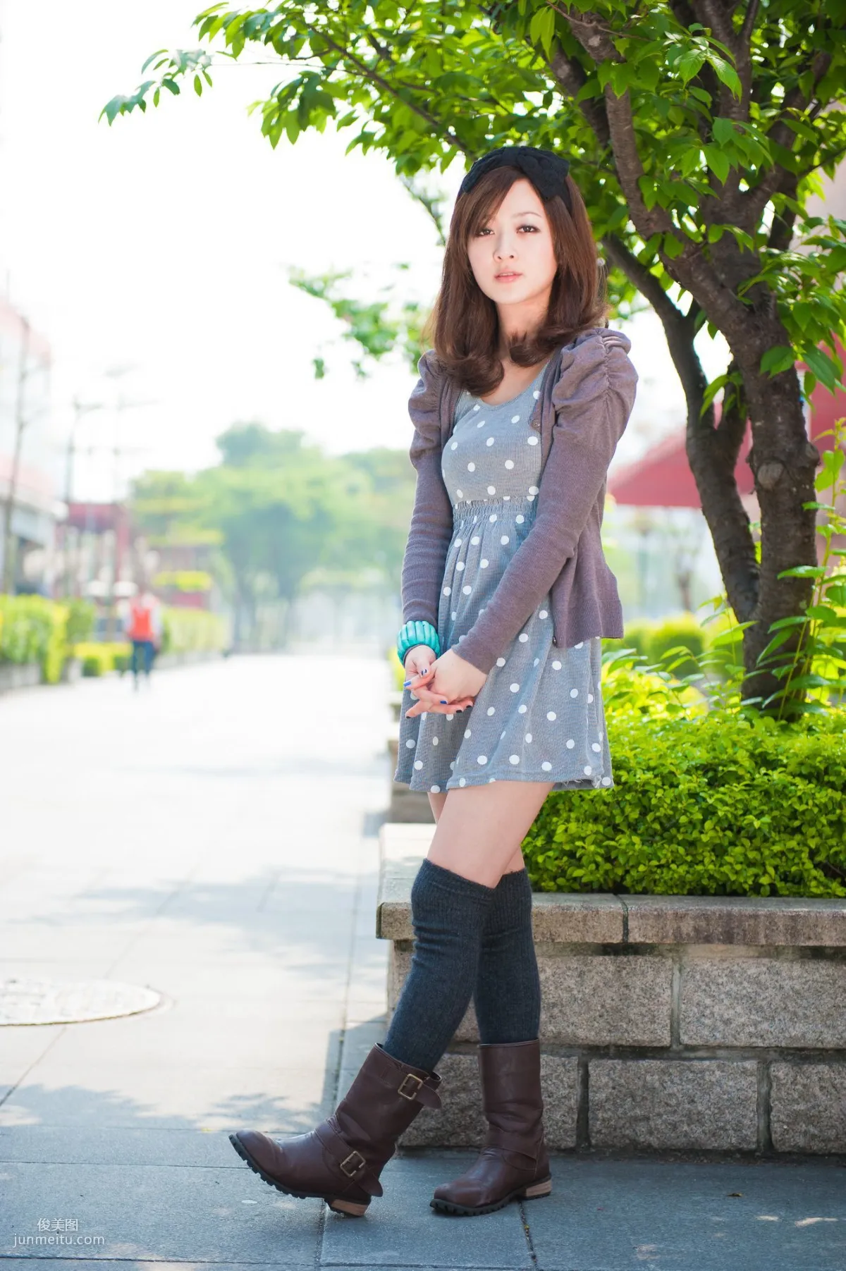 台灣美女果子MM《時裝外拍》寫真集 10