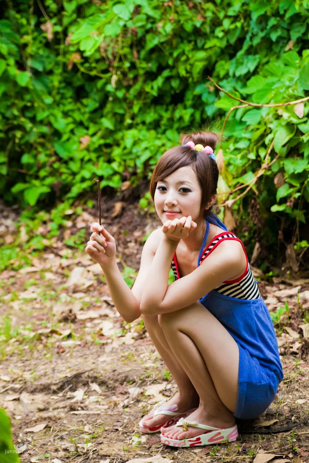 Zhang Kaijie/Mikako 'Zhongxing New Village Outdoor Shoot' Photo Set photo 90