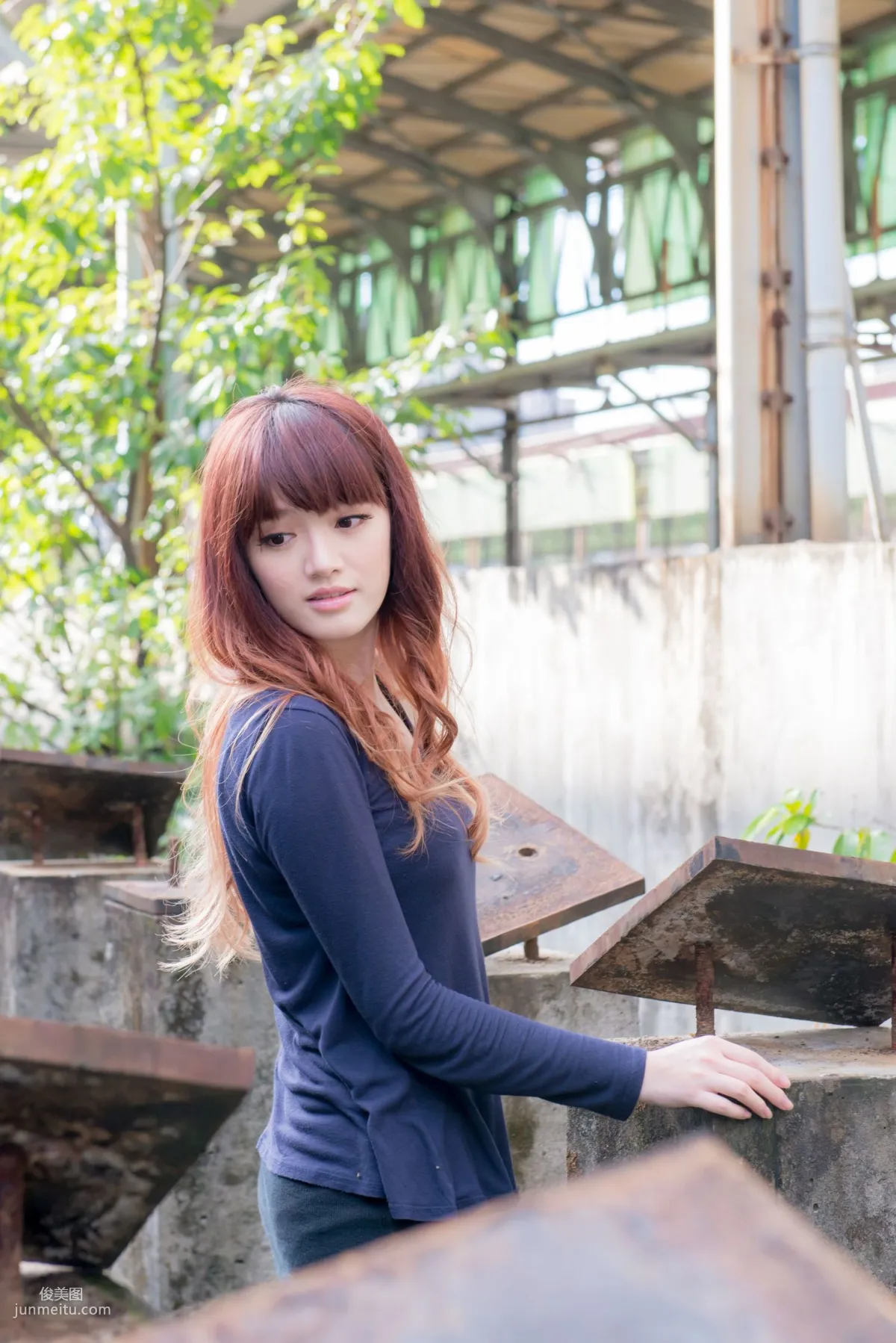 台湾正妹林岗怡Didy《废墟车站唯美外拍》写真集7