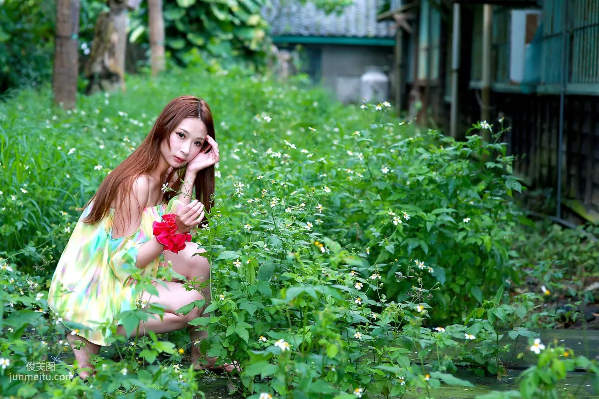 Taiwan Girl Lin Xiaoba 'Spring Outing Outdoor Shoot' Photo Set photo 3