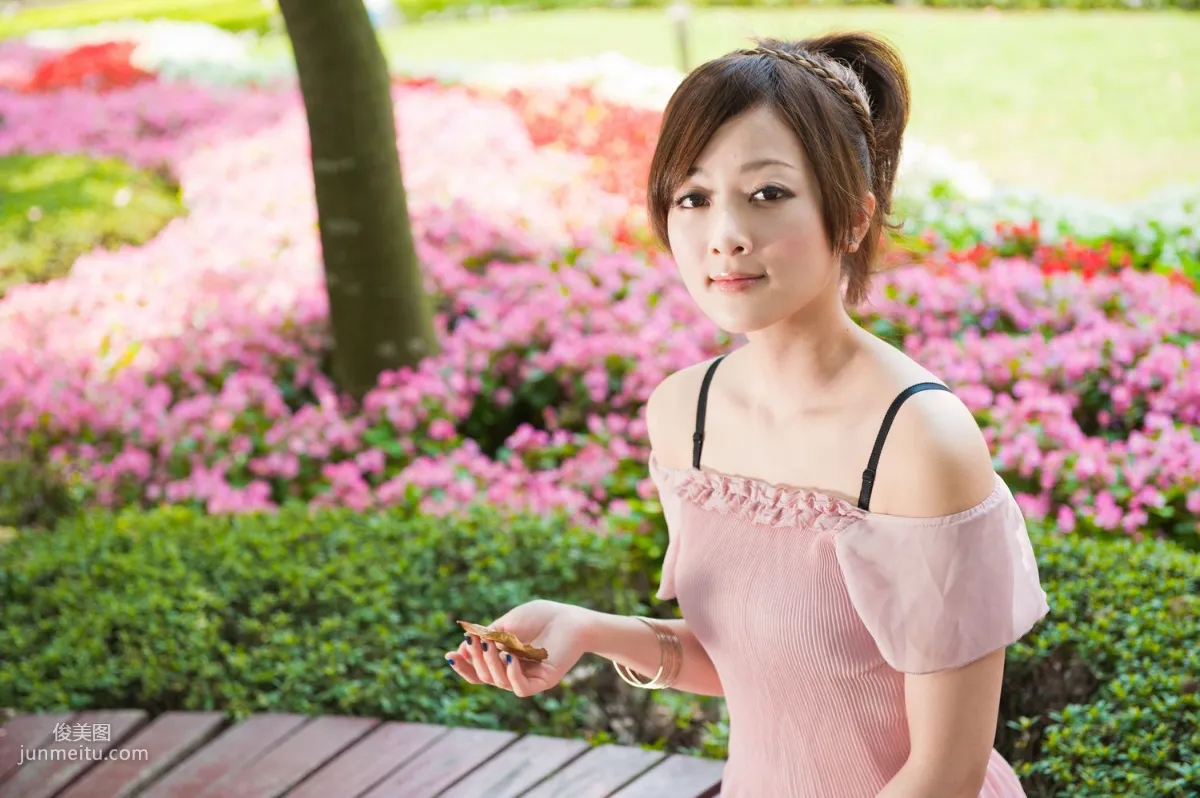 台灣美女果子MM《時裝外拍》寫真集 80
