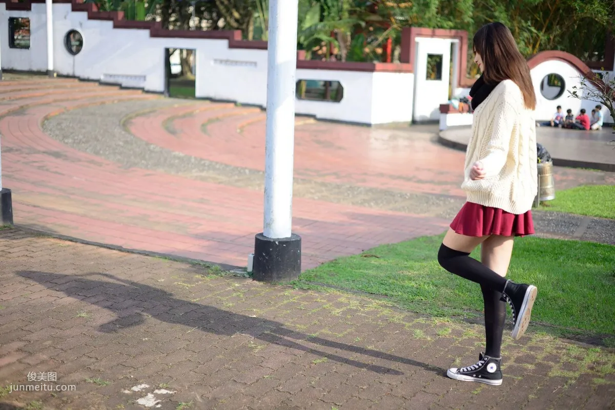 Taiwan Beauty Lin Mojing/Queena 'Junior Schoolmate Era' Photo Set photo 6