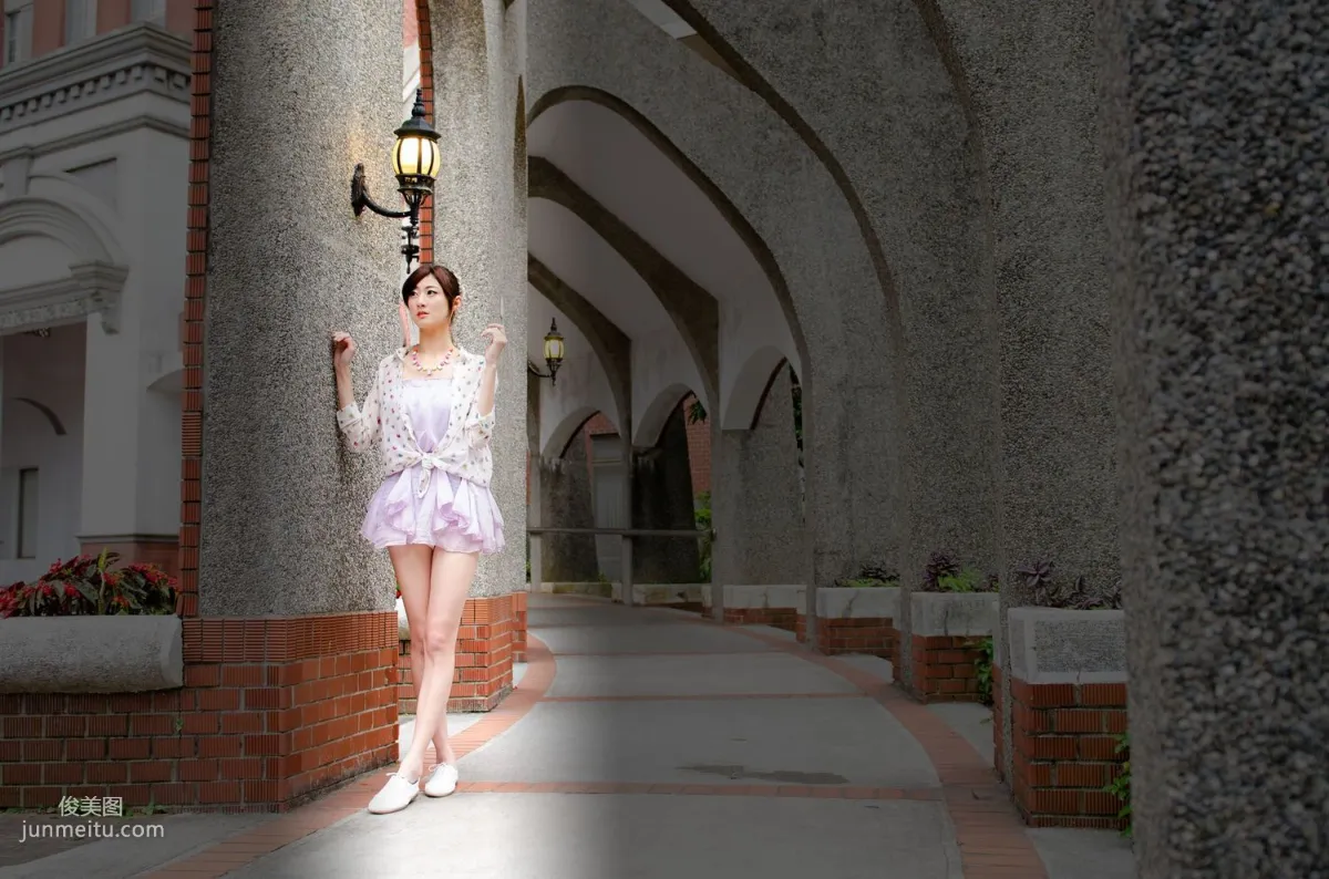 Taiwan Model Queena / Lin Mojing, Park Outdoor Shoot Photo Set photo 49