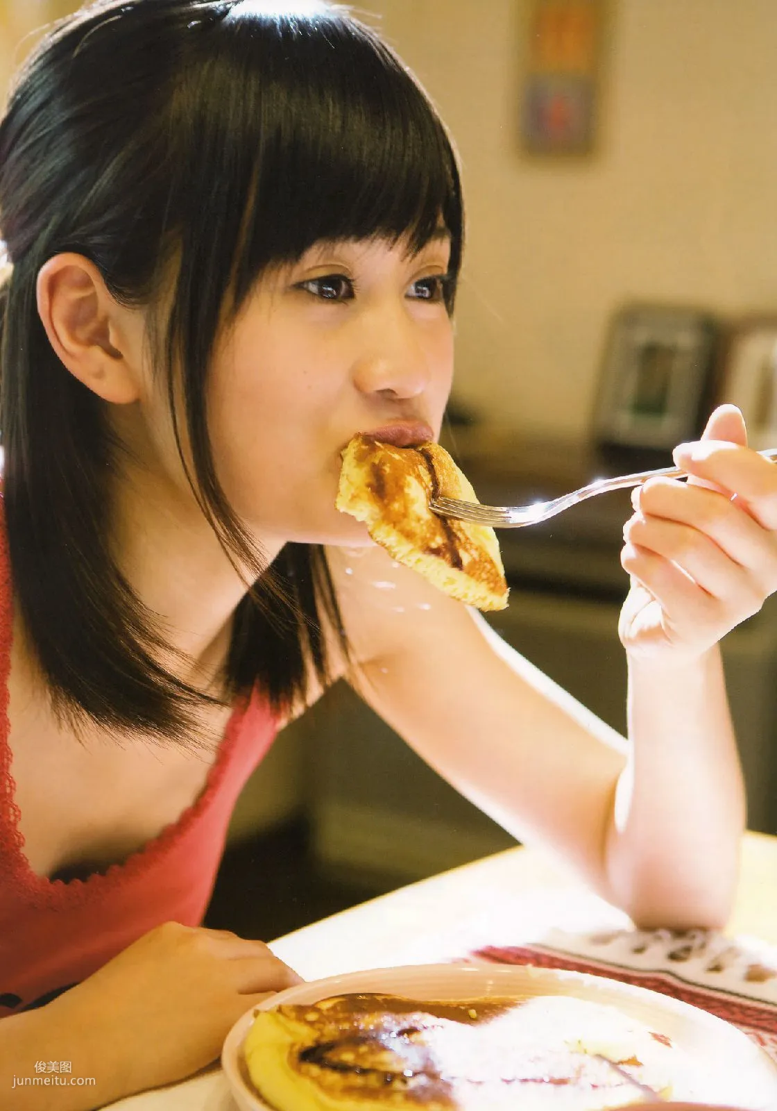 Atsuko Maeda 前田敦子 《In-Tokyo》[PB寫真集] 76