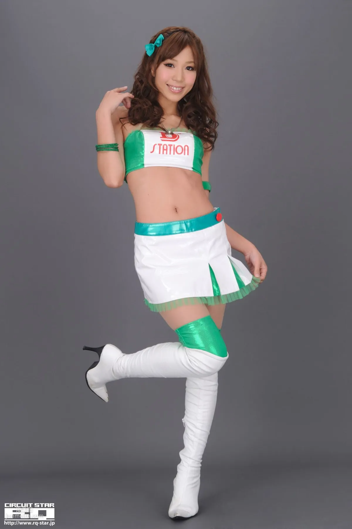 [RQ-STAR] NO.00546 Yuko Momokawa 桃川祐子 Race Queen 寫真集 4
