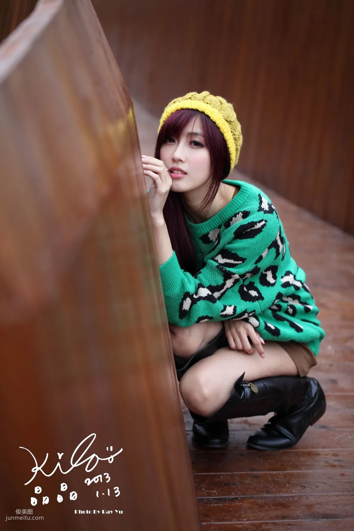 Taiwan Model Liao Tingling/Kila Jingjing, Green Long Coat + Long Boots, Street Snap Photo Set photo 70