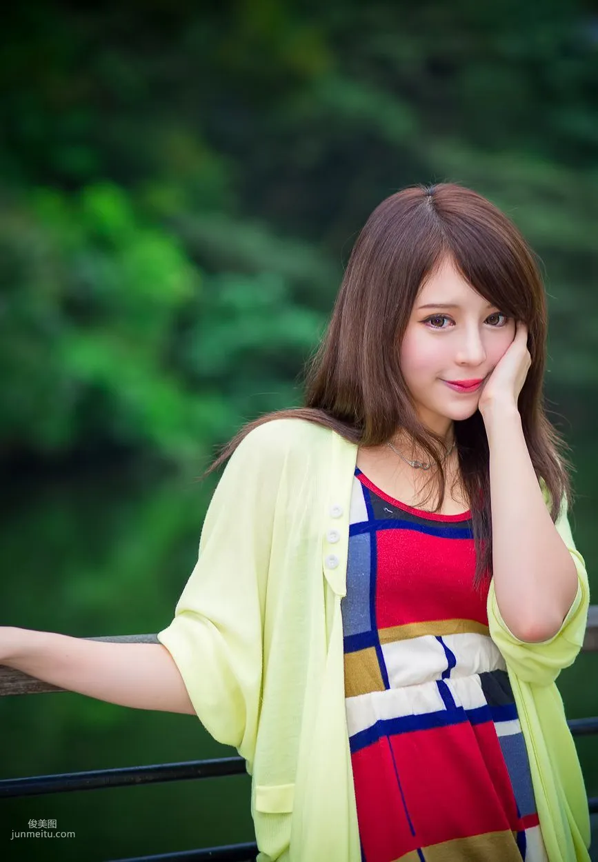 台灣女神張齊郡JULIE《踏青》寫真集 86
