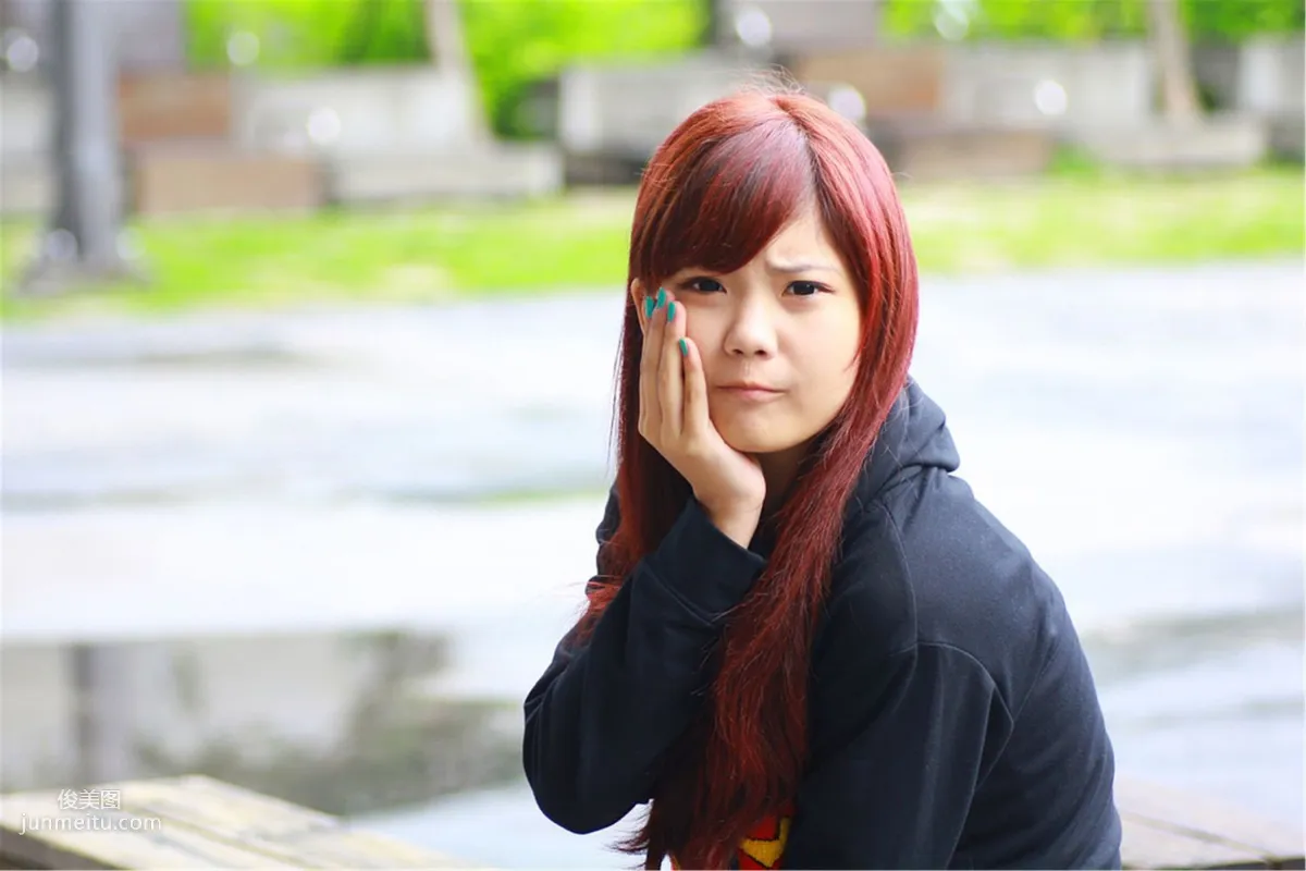 台灣美少女小靜《電影公園外拍》 寫真集 2