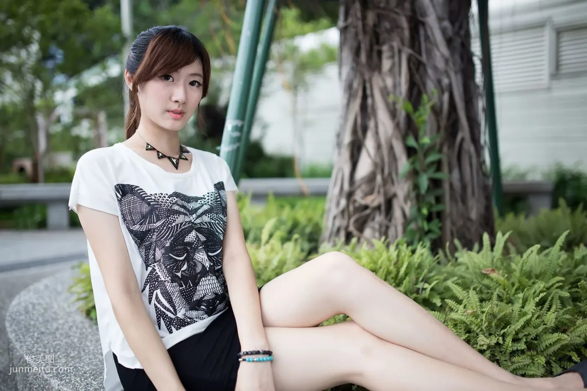 Taiwan Model Queena / Lin Mojing, Park Outdoor Shoot Photo Set photo 28
