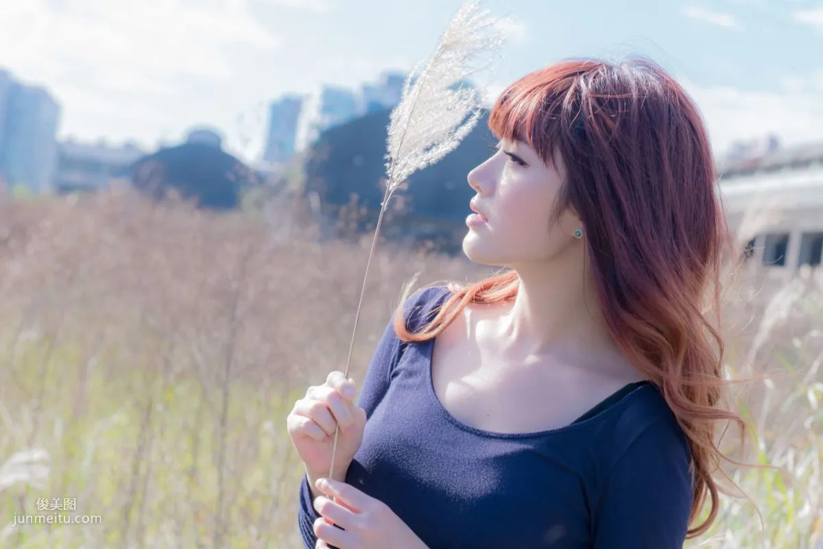 Taiwan Beauty Lin Gangyi Didy, Ruined Station Beautiful Outdoor Shoot, Photo Set photo 40