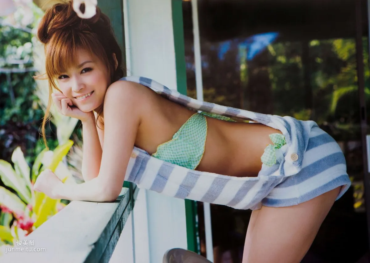 亀井絵里 《sweet》 [Photo Book] 写真集 69