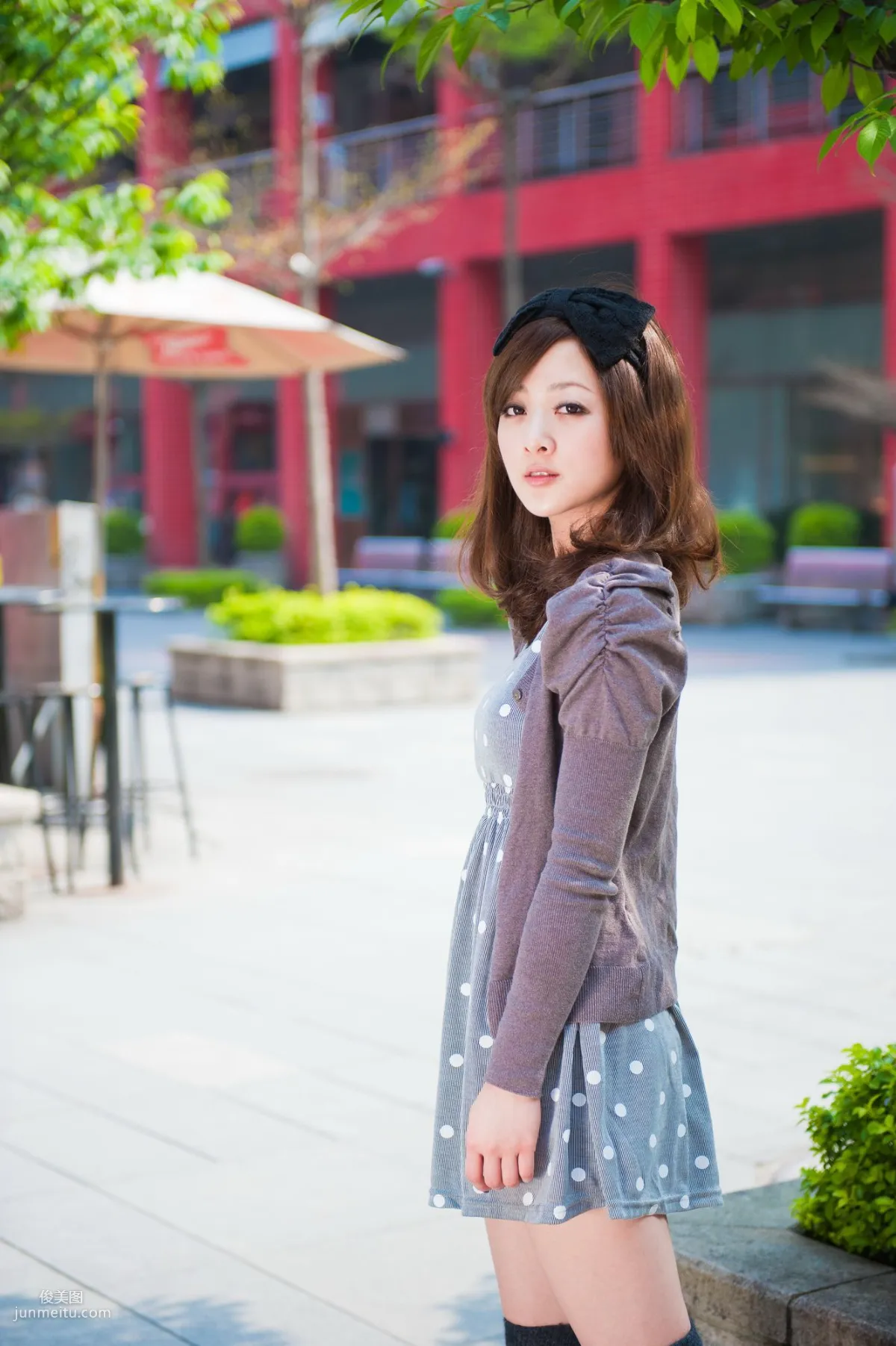 台灣美女果子MM《時裝外拍》寫真集 5
