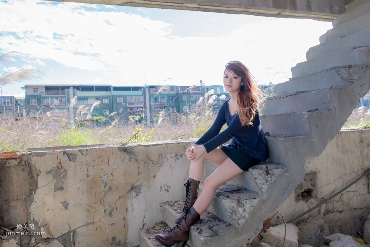 Taiwan Beauty Lin Gangyi Didy, Ruined Station Beautiful Outdoor Shoot, Photo Set photo 53
