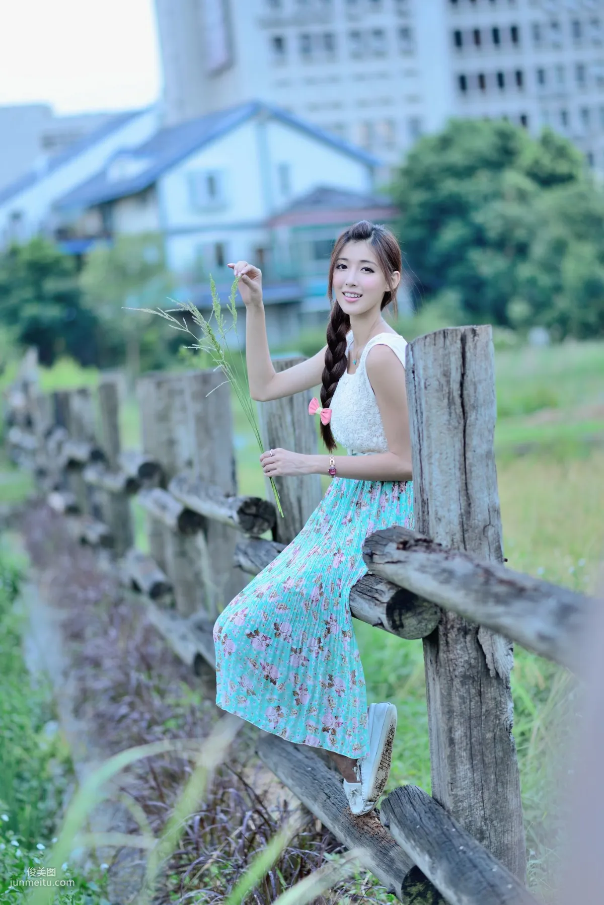 Kila Jingjing / Jin Yunqiao, Fresh and Beautiful Long Dress Outdoor Photo Set photo 10