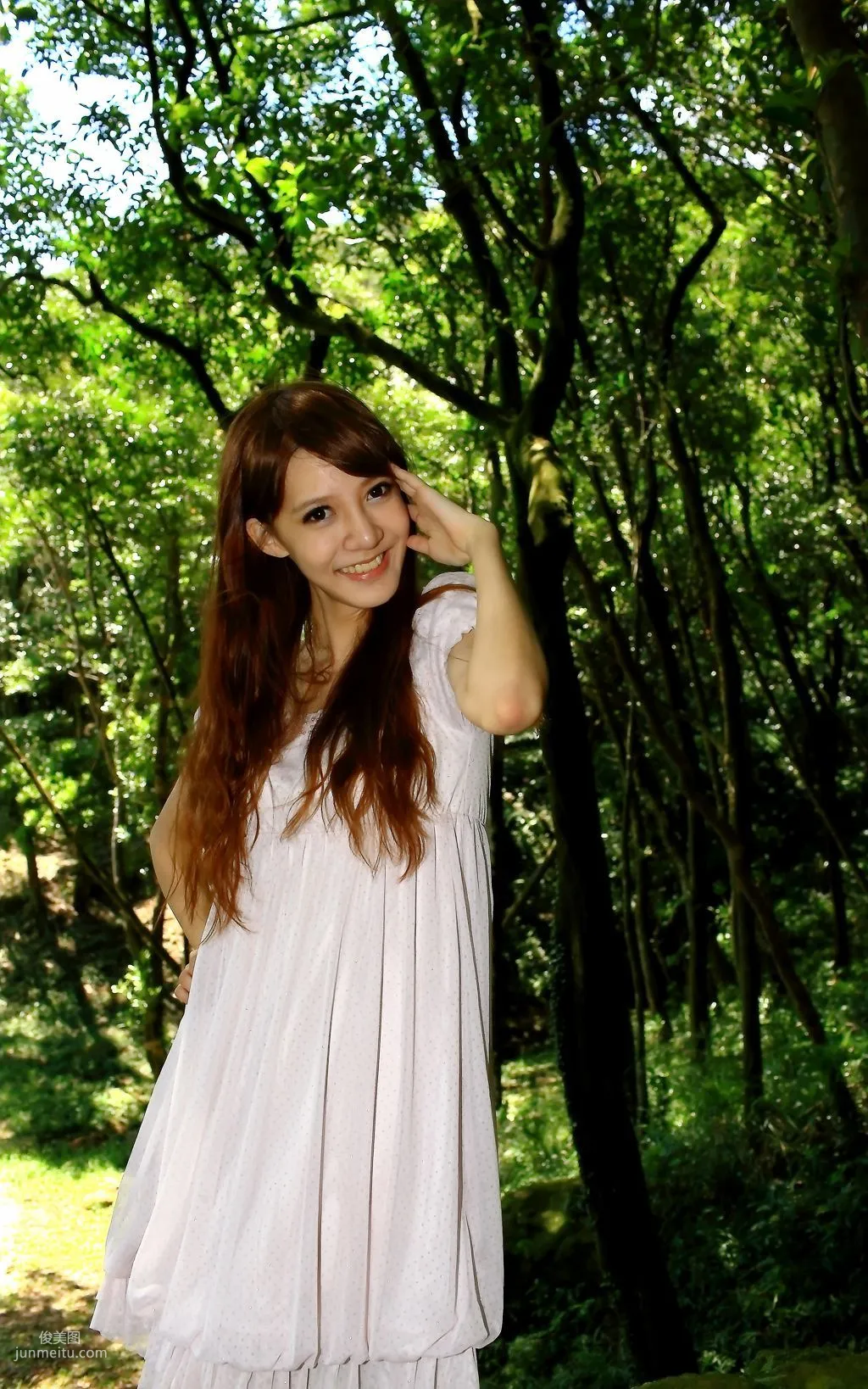 Taiwan Beauty Ning Meng, Fresh and Sweet Outdoor Photo Collection photo 10