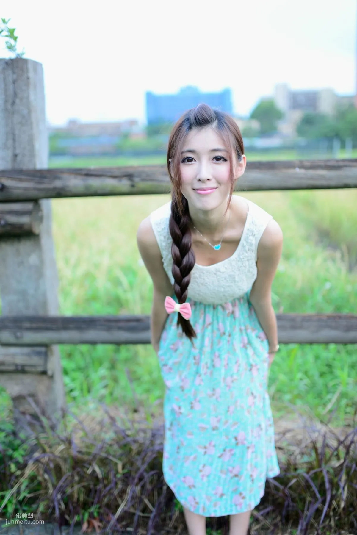 Kila Jingjing / Jin Yunqiao, Fresh and Beautiful Long Dress Outdoor Photo Set photo 40