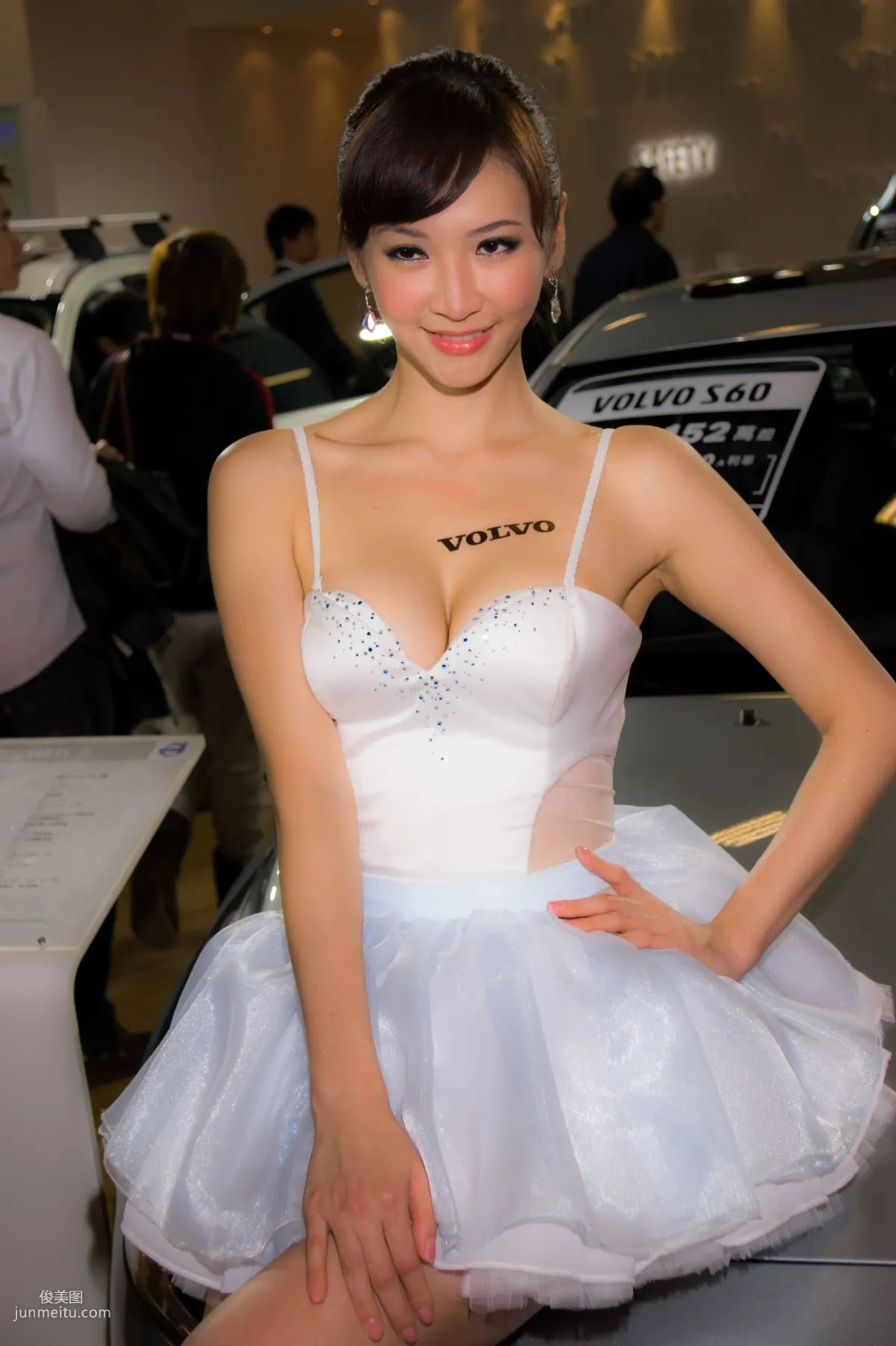 Mia Wei Jingxuan, VOLVO Car Show Big Bust Series, High Definition Set photo 2