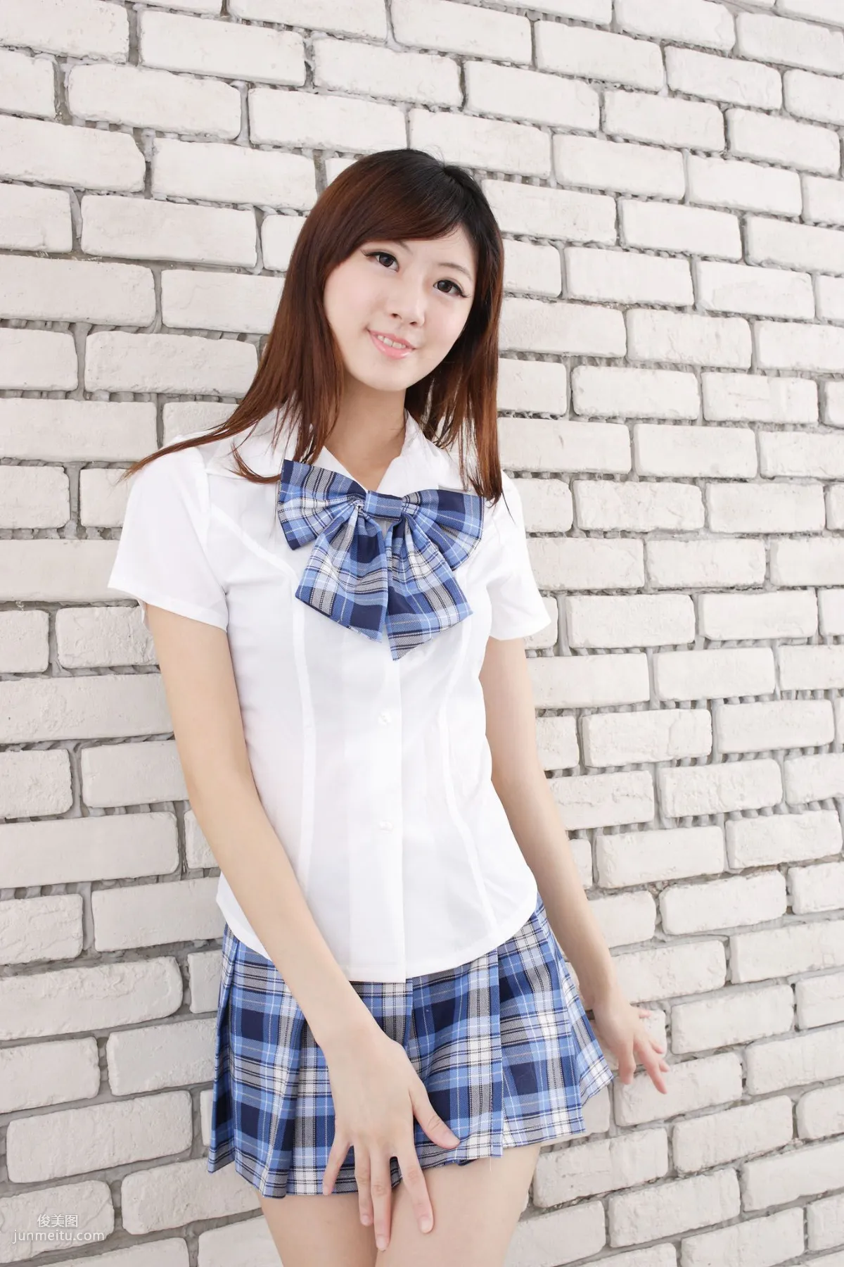 Taiwan Beauty Queena Lin Mojing "Uniform Seduction" Photo Collection photo 40