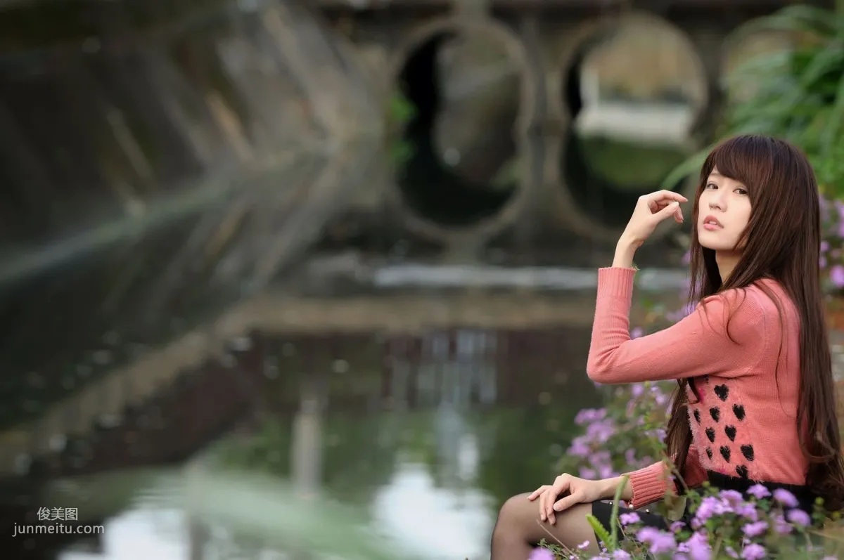 Taiwan Beauty Qiu Yuxuan White, Campus Outdoor Shoot Photo Set photo 7