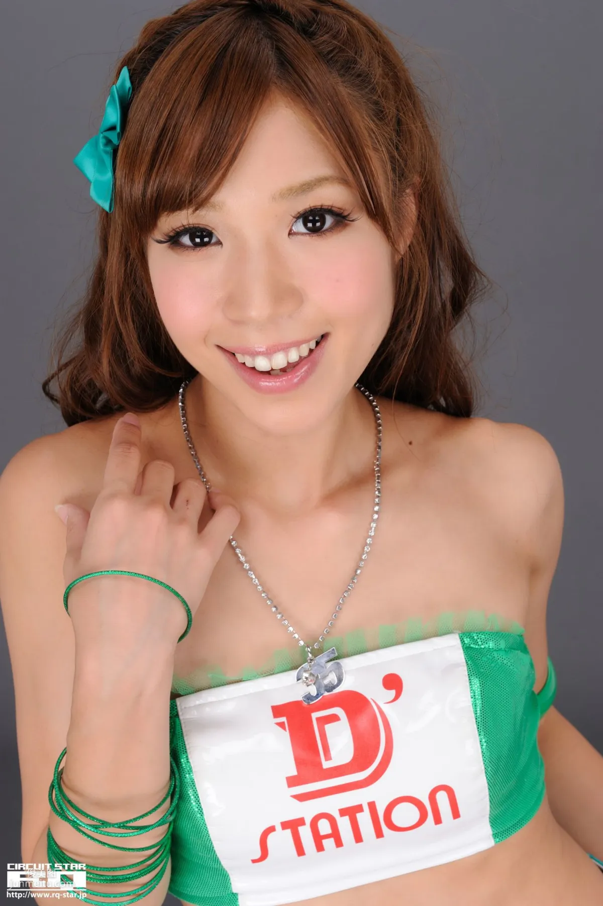[RQ-STAR] NO.00546 Yuko Momokawa 桃川祐子 Race Queen 寫真集 107