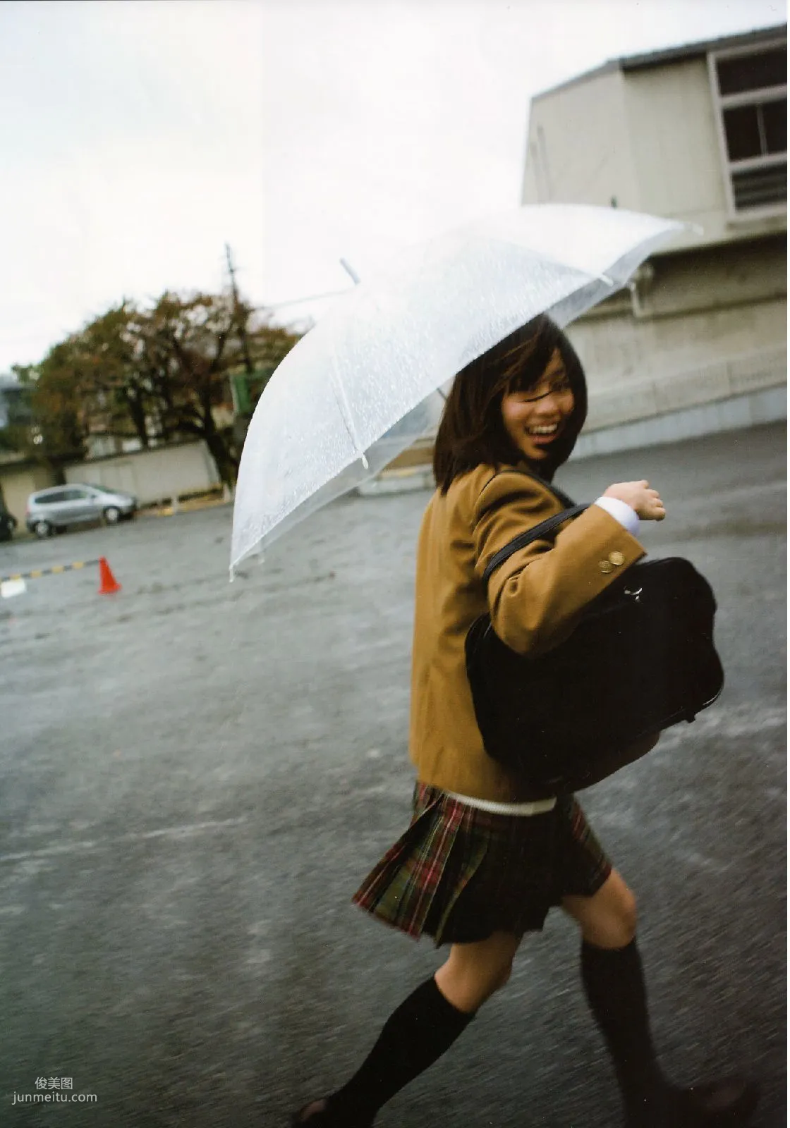 Atsuko Maeda 前田敦子 《In-Tokyo》[PB寫真集] 17