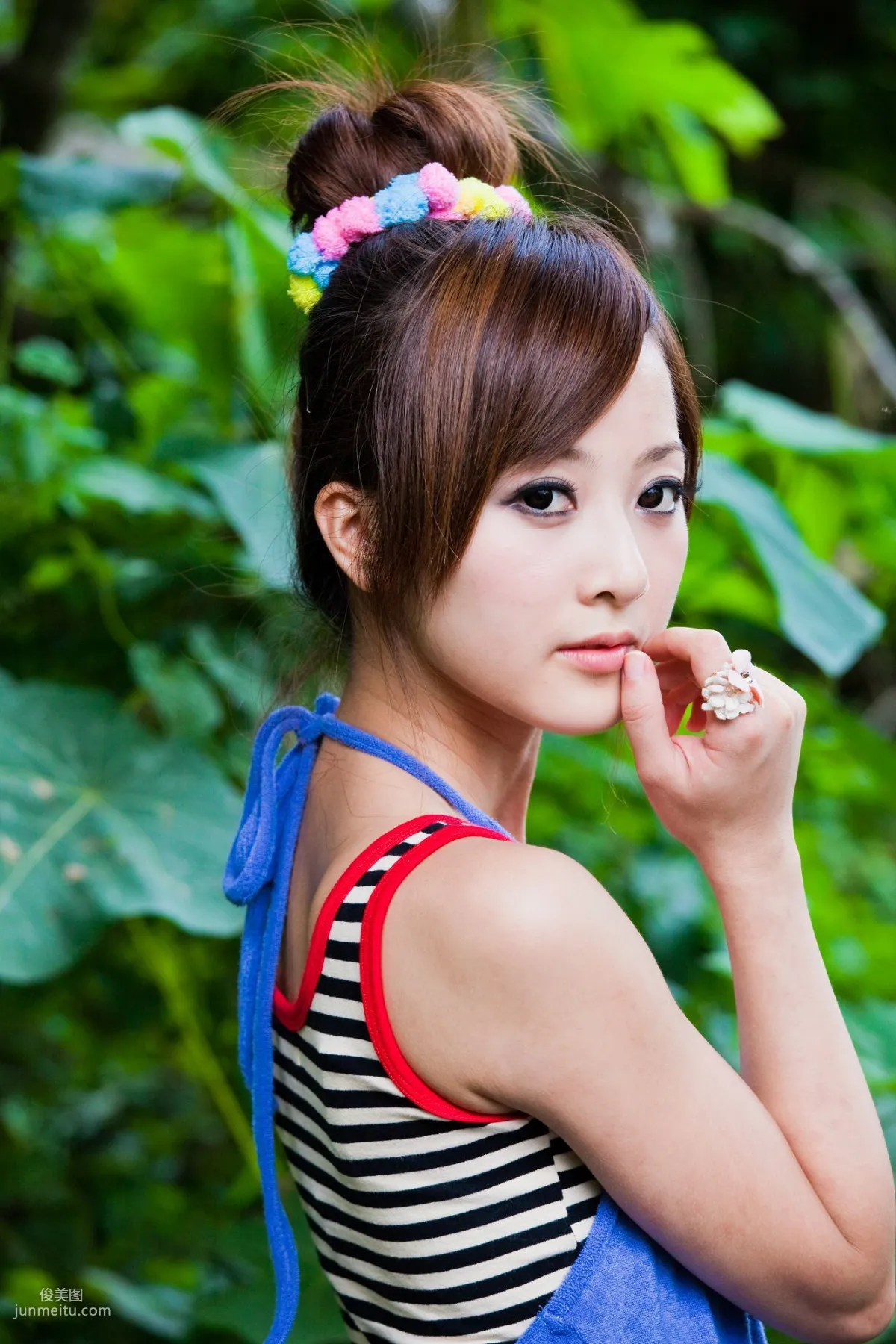Zhang Kaijie/Mikako 'Zhongxing New Village Outdoor Shoot' Photo Set photo 97