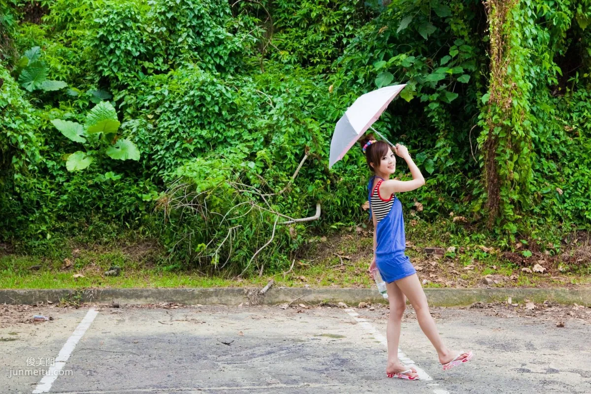 Zhang Kaijie/Mikako 'Zhongxing New Village Outdoor Shoot' Photo Set photo 94