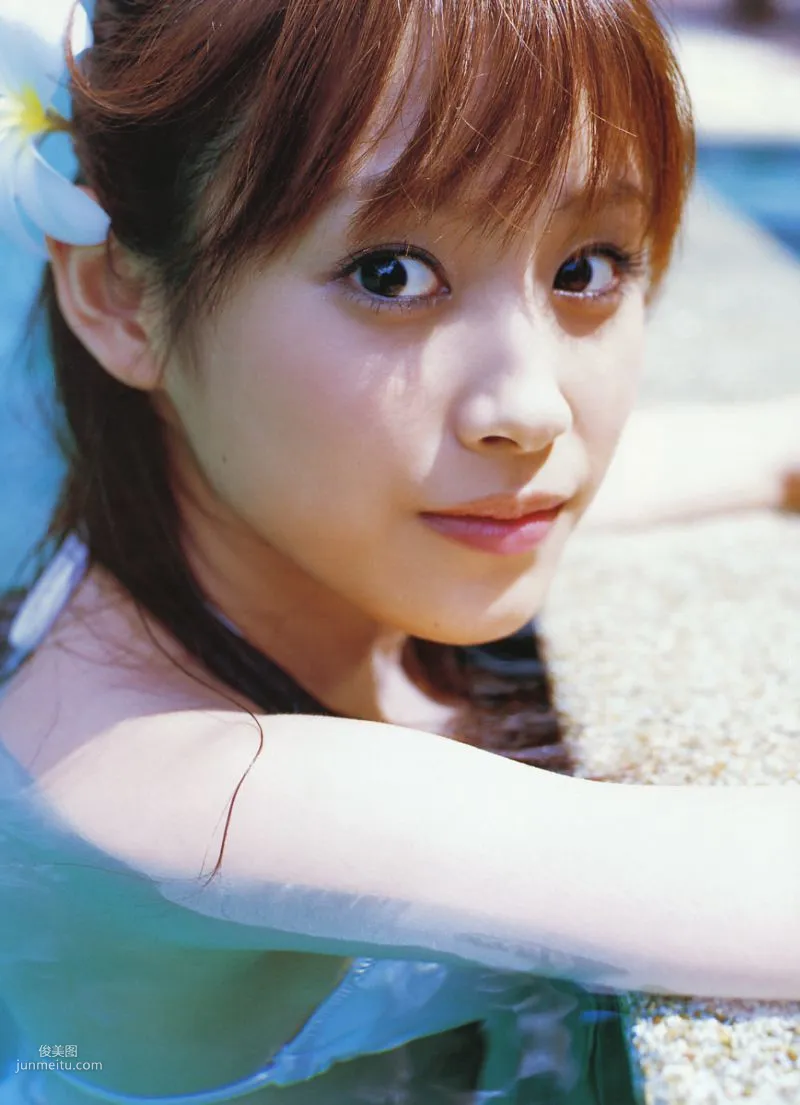 Ai Takahashi 高橋愛《Love Hello》 [PB寫真集] 8