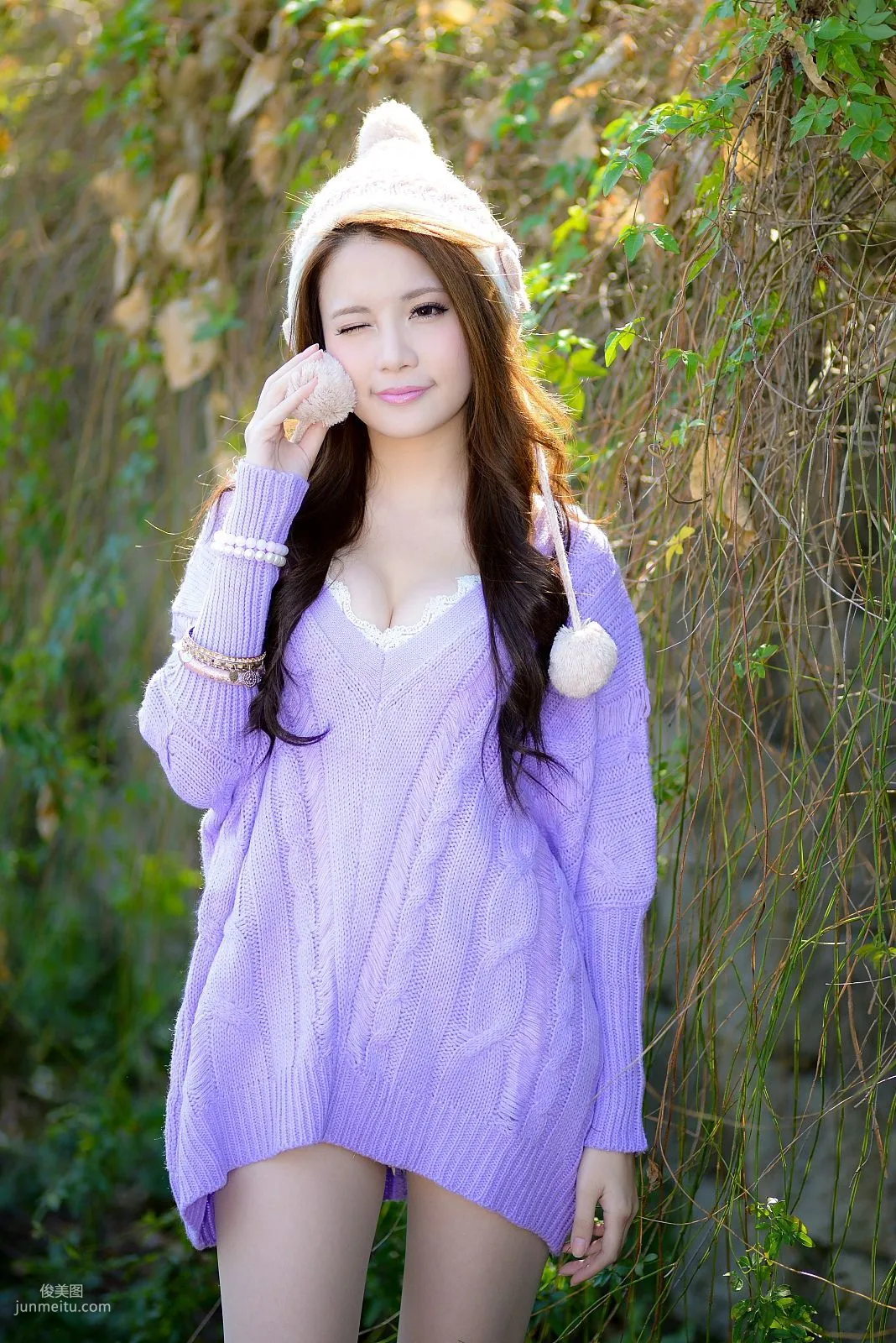 Taiwan Beauty Xu Ruiyu 'Blackie's Beauty Outsider Outdoor Photos' Photo Set Collection photo 42