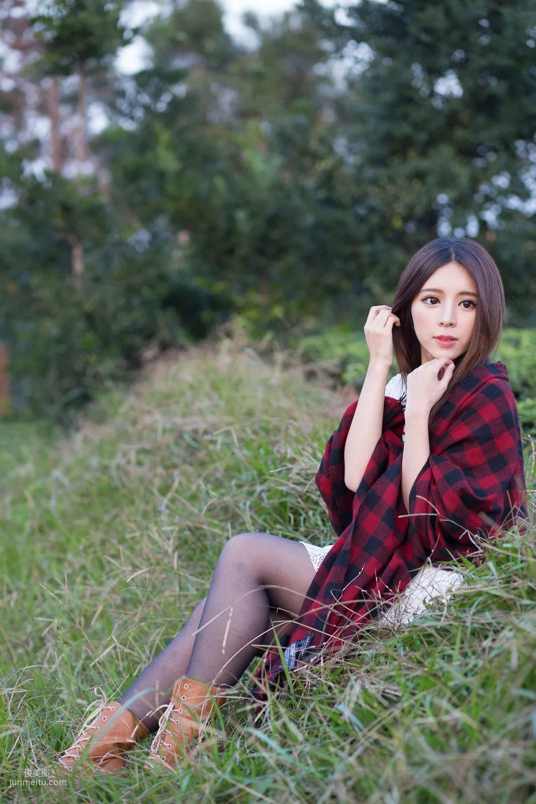 台湾女神张齐郡JULIE《踏青》写真集1