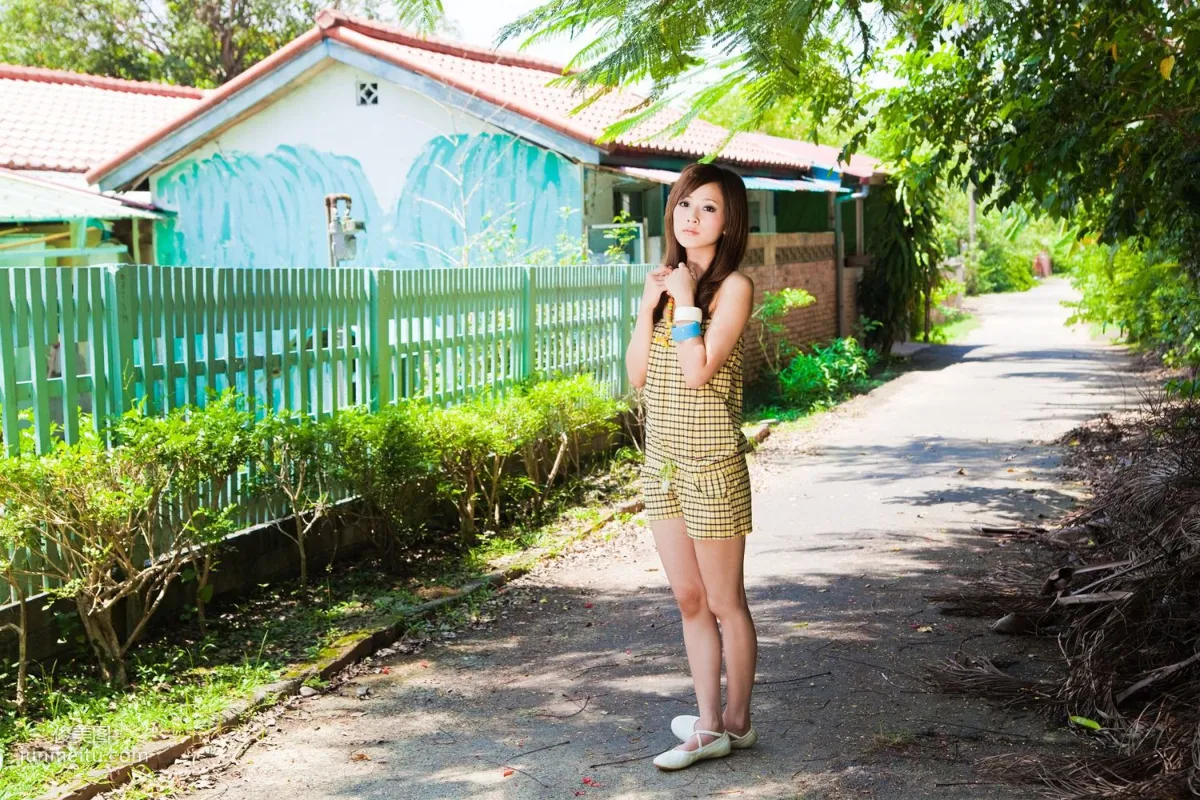 Zhang Kaijie/Mikako 'Zhongxing New Village Outdoor Shoot' Photo Set photo 33