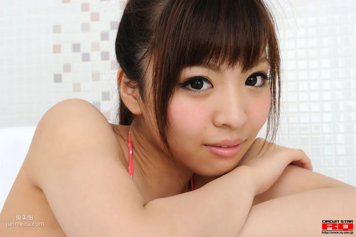 [RQ-STAR] NO.00517 Mayuka Kuroda 黒田萬結花 Swim Suits 寫真集 92