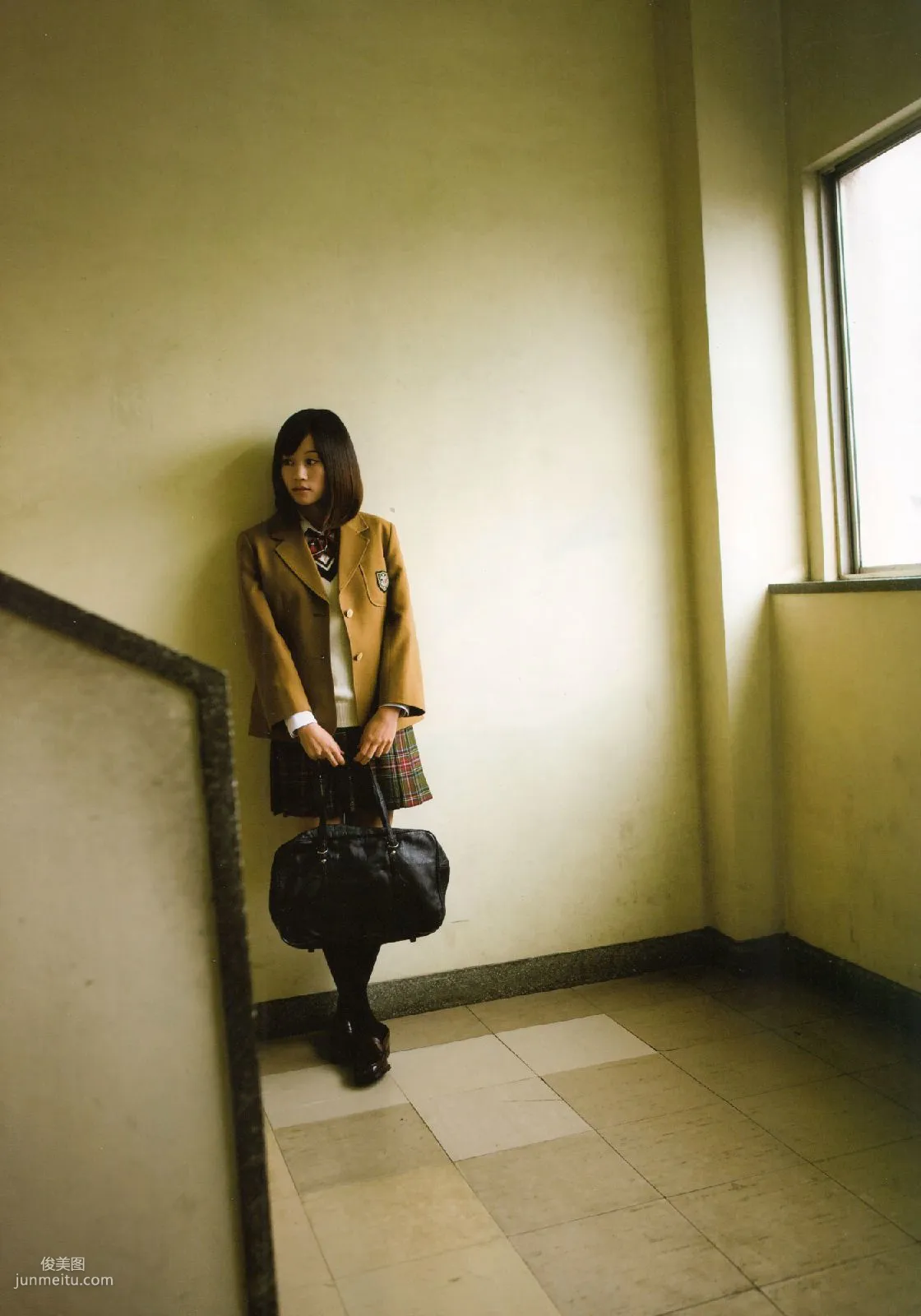 Atsuko Maeda 前田敦子 《In-Tokyo》[PB寫真集] 10