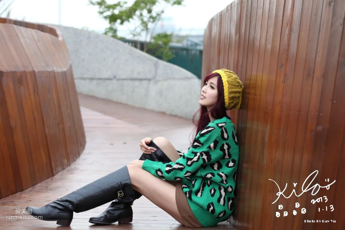 Taiwan Model Liao Tingling/Kila Jingjing, Green Long Coat + Long Boots, Street Snap Photo Set photo 51