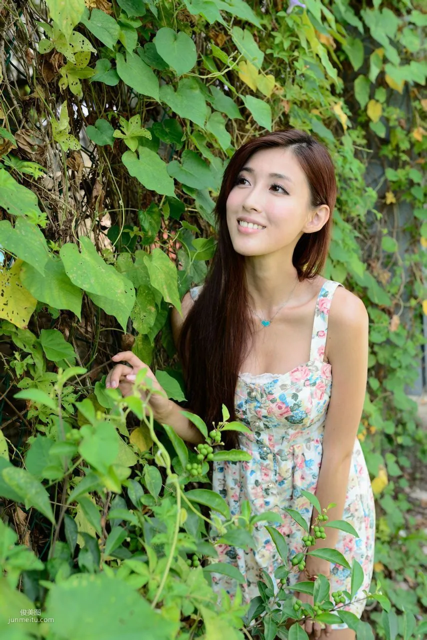 Kila Jingjing/Jin Yunqiao, Street Snap Suspender Dress Series Photo Set photo 10