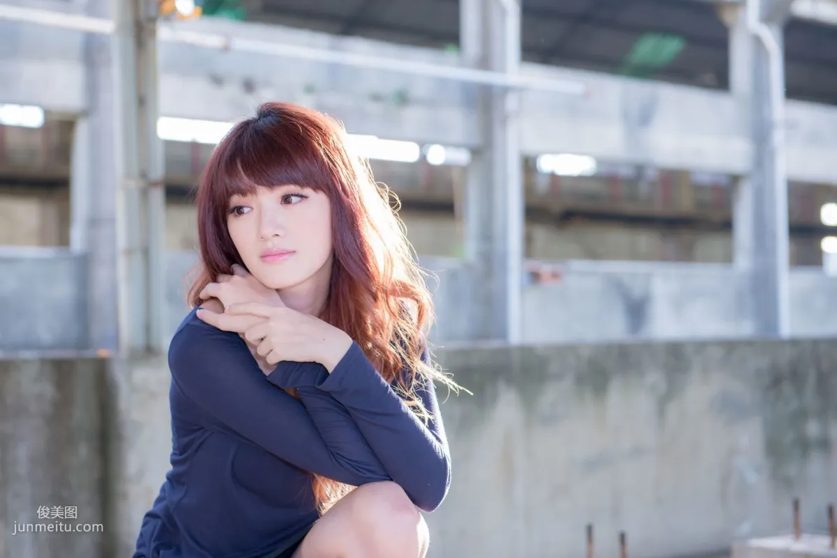 Taiwan Beauty Lin Gangyi Didy, Ruined Station Beautiful Outdoor Shoot, Photo Set photo 45