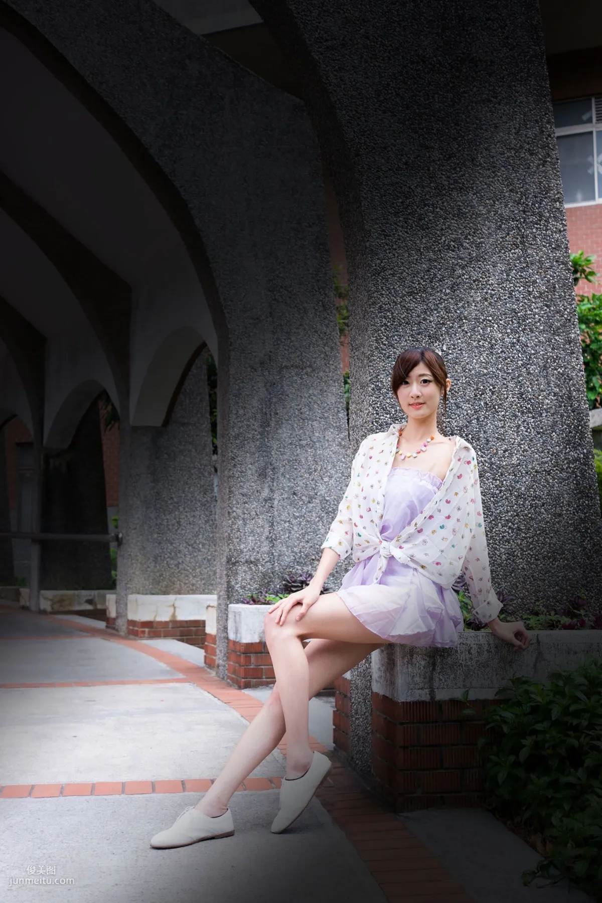 Taiwan Model Queena / Lin Mojing, Park Outdoor Shoot Photo Set photo 53