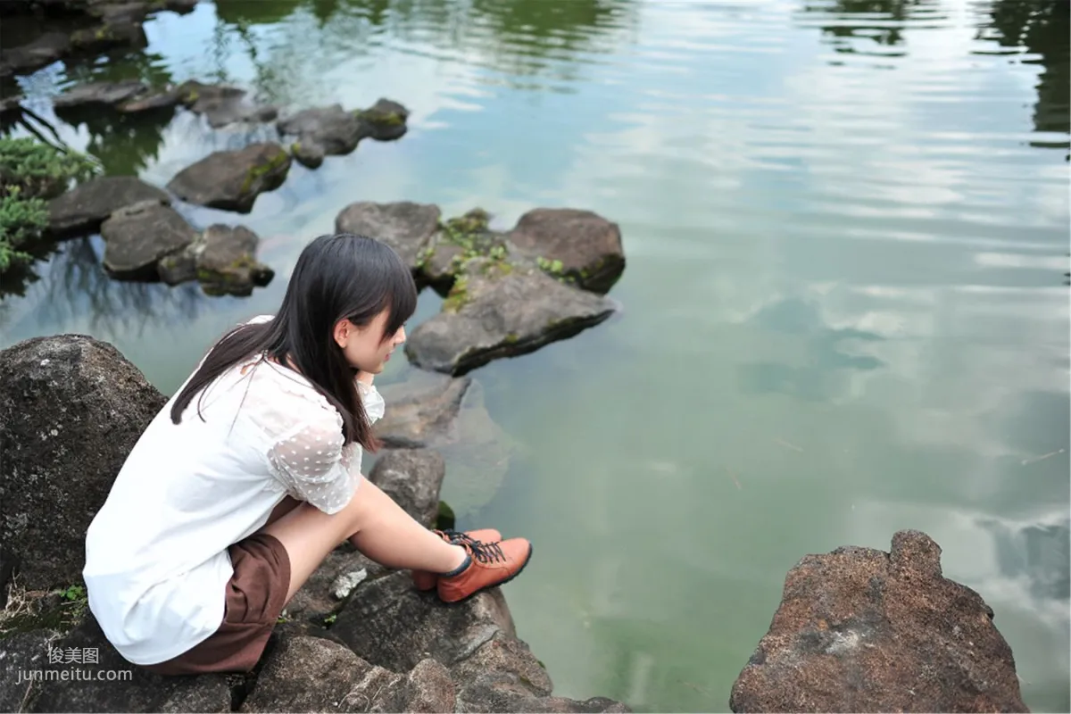 Taiwan Beautiful Girl Xiao Jing (Yu Chengjing), Yat-Sen Park Outdoor Shoot Photo Set photo 14