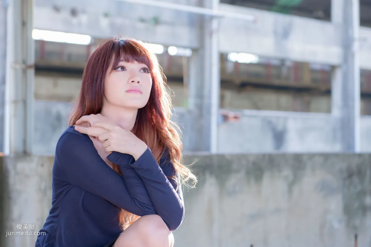 Taiwan Beauty Lin Gangyi Didy, Ruined Station Beautiful Outdoor Shoot, Photo Set photo 27