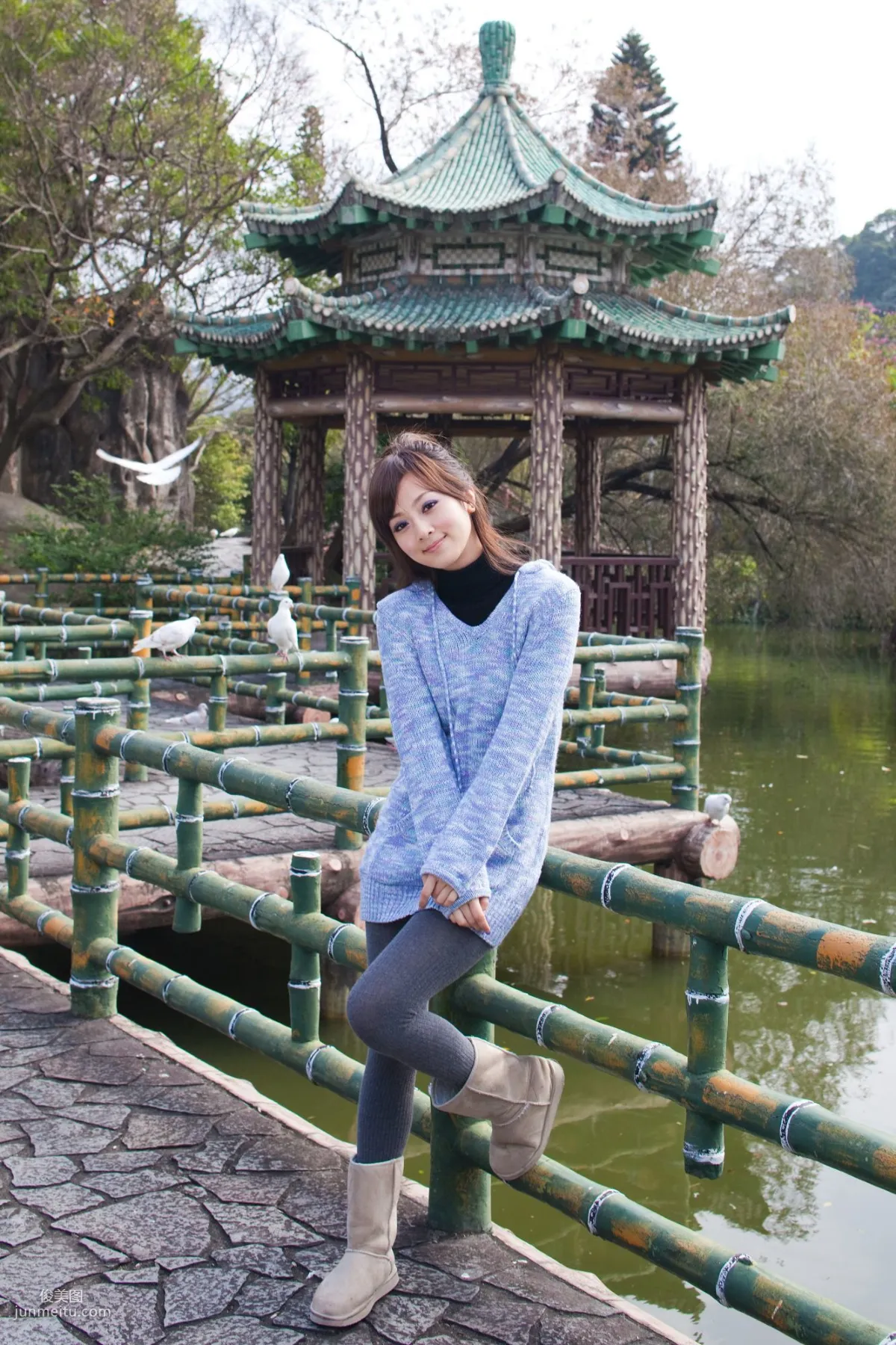 Mikako, Shuangxi Park + Indigenous Park Part I Photo Set photo 18