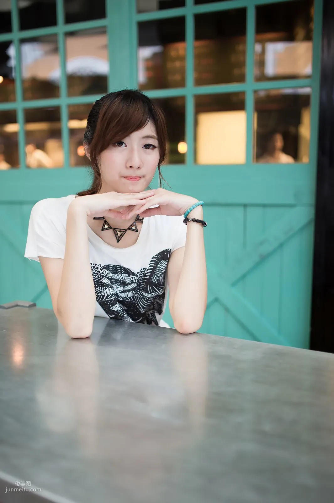 Taiwan Model Queena / Lin Mojing, Park Outdoor Shoot Photo Set photo 24