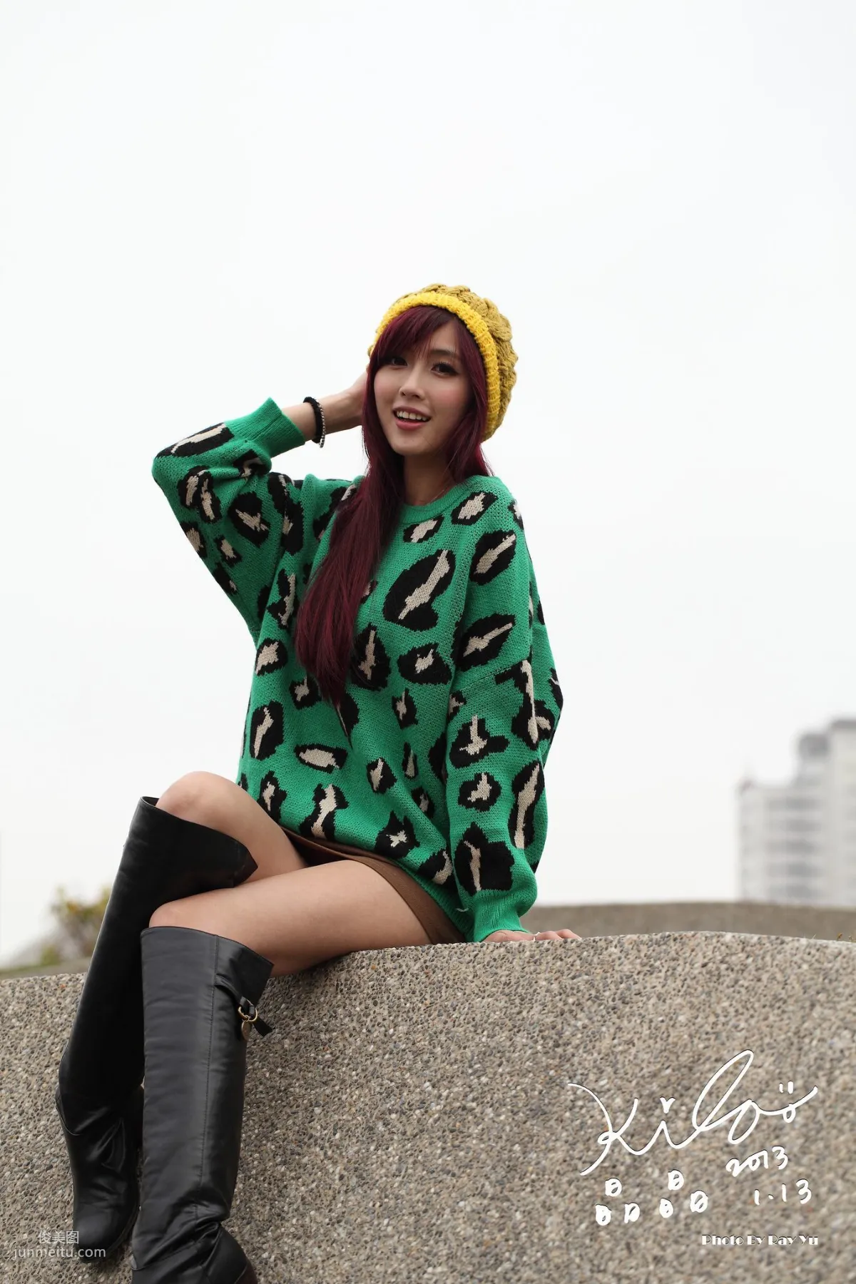 Taiwan Model Liao Tingling/Kila Jingjing, Green Long Coat + Long Boots, Street Snap Photo Set photo 12