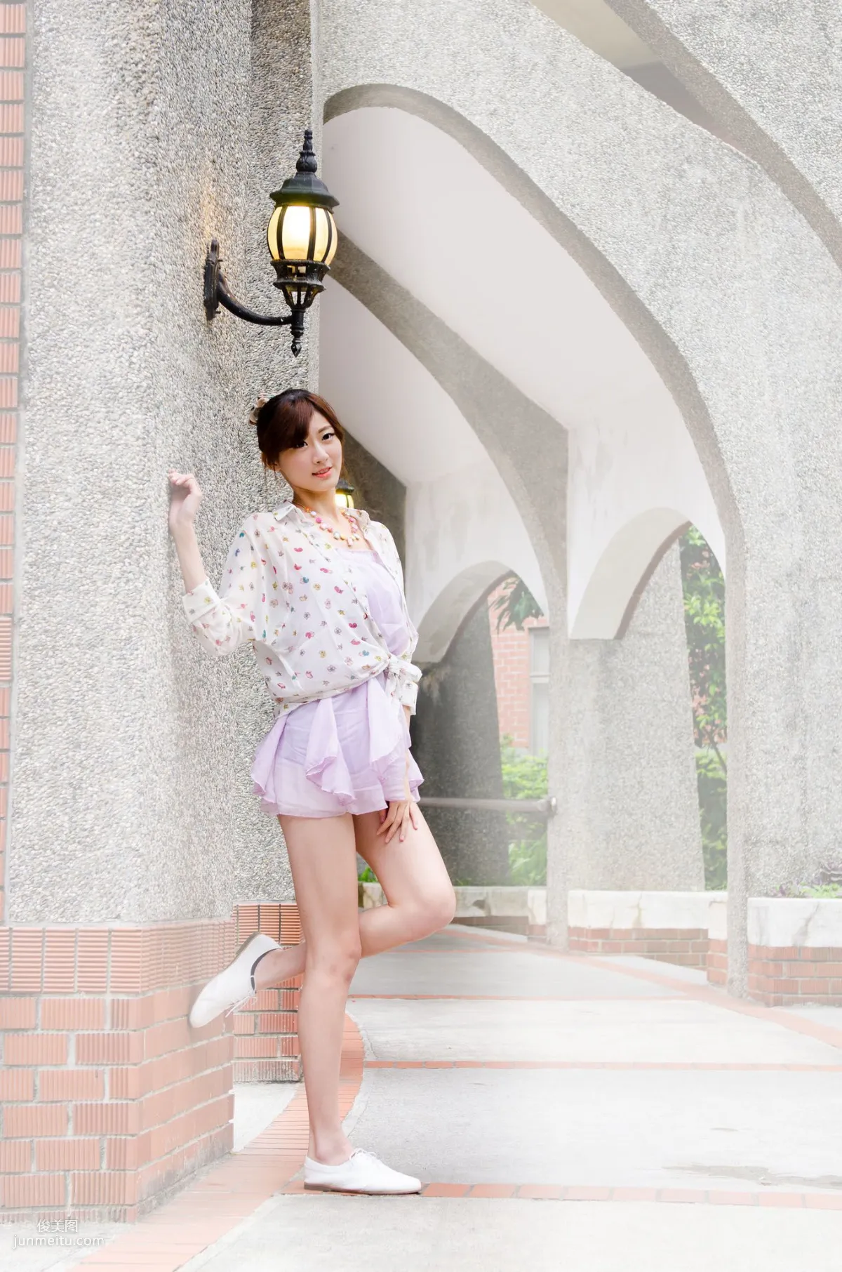 Taiwan Model Queena / Lin Mojing, Park Outdoor Shoot Photo Set photo 52