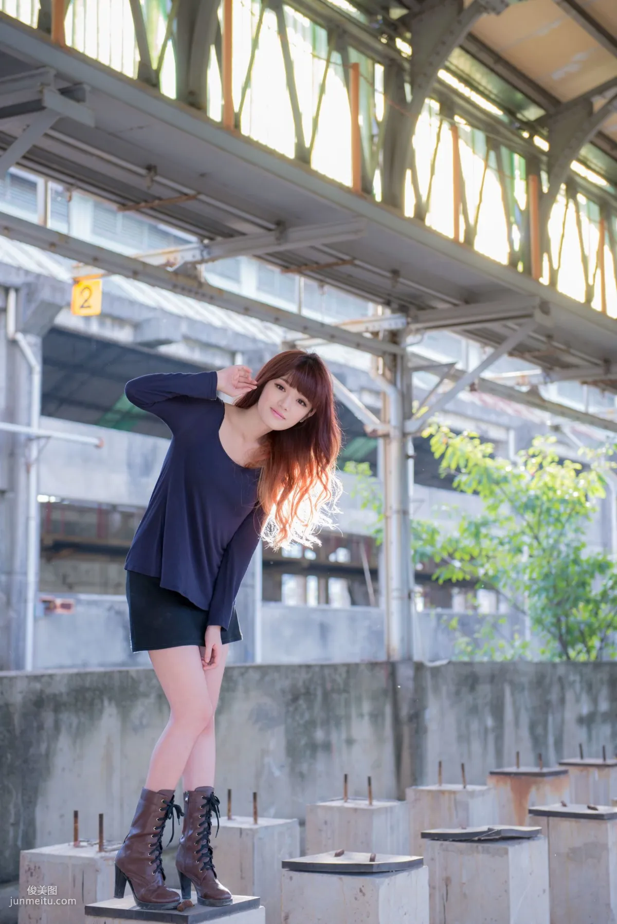 Taiwan Beauty Lin Gangyi Didy, Ruined Station Beautiful Outdoor Shoot, Photo Set photo 56